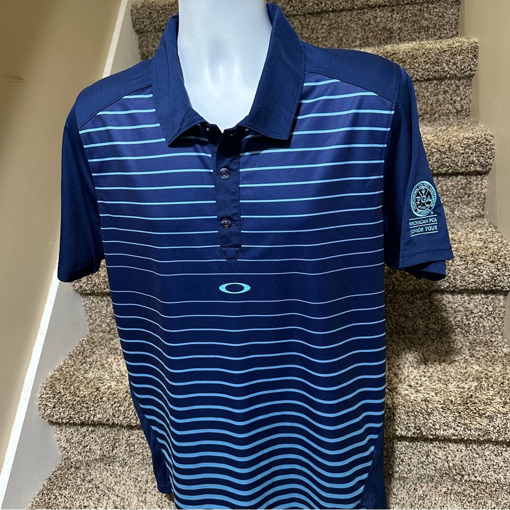 Perfect modern *OAKLEY Golf* lightweight wicking casual golf ⛳️ polo shirt - L